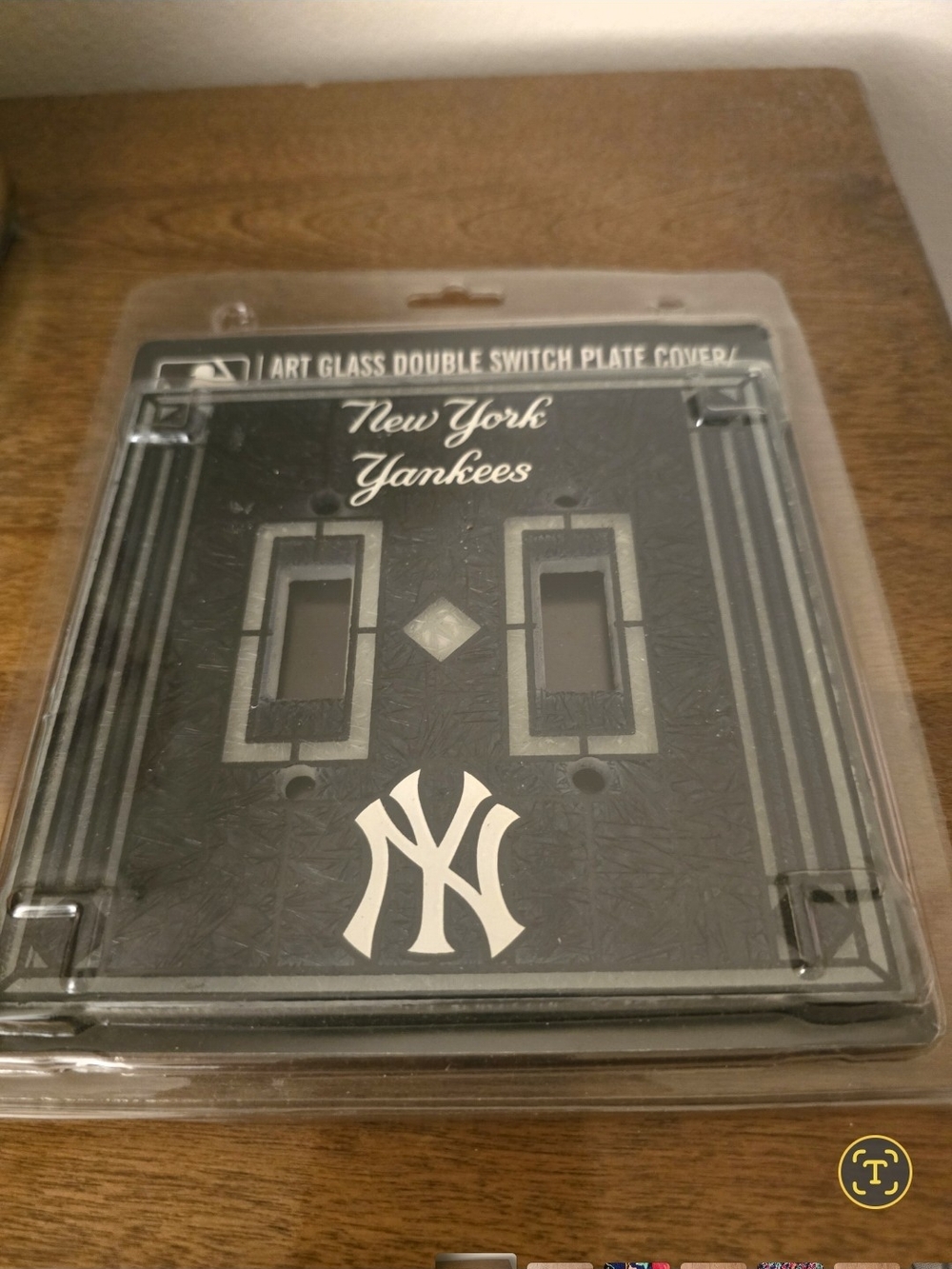 MLB New York Yankees Navy and White Double Switch Plate Cover